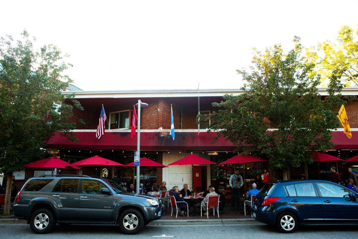Players Retreat Patio, Outdoor Dining in Raleigh, NC